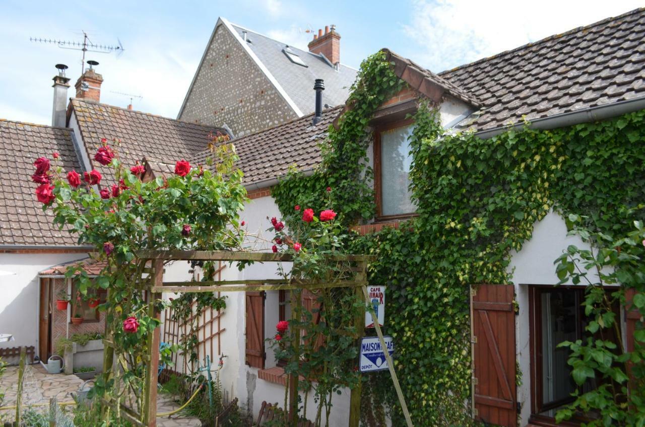 Maison D'Autrefois Mareau-aux-Prés Exteriör bild